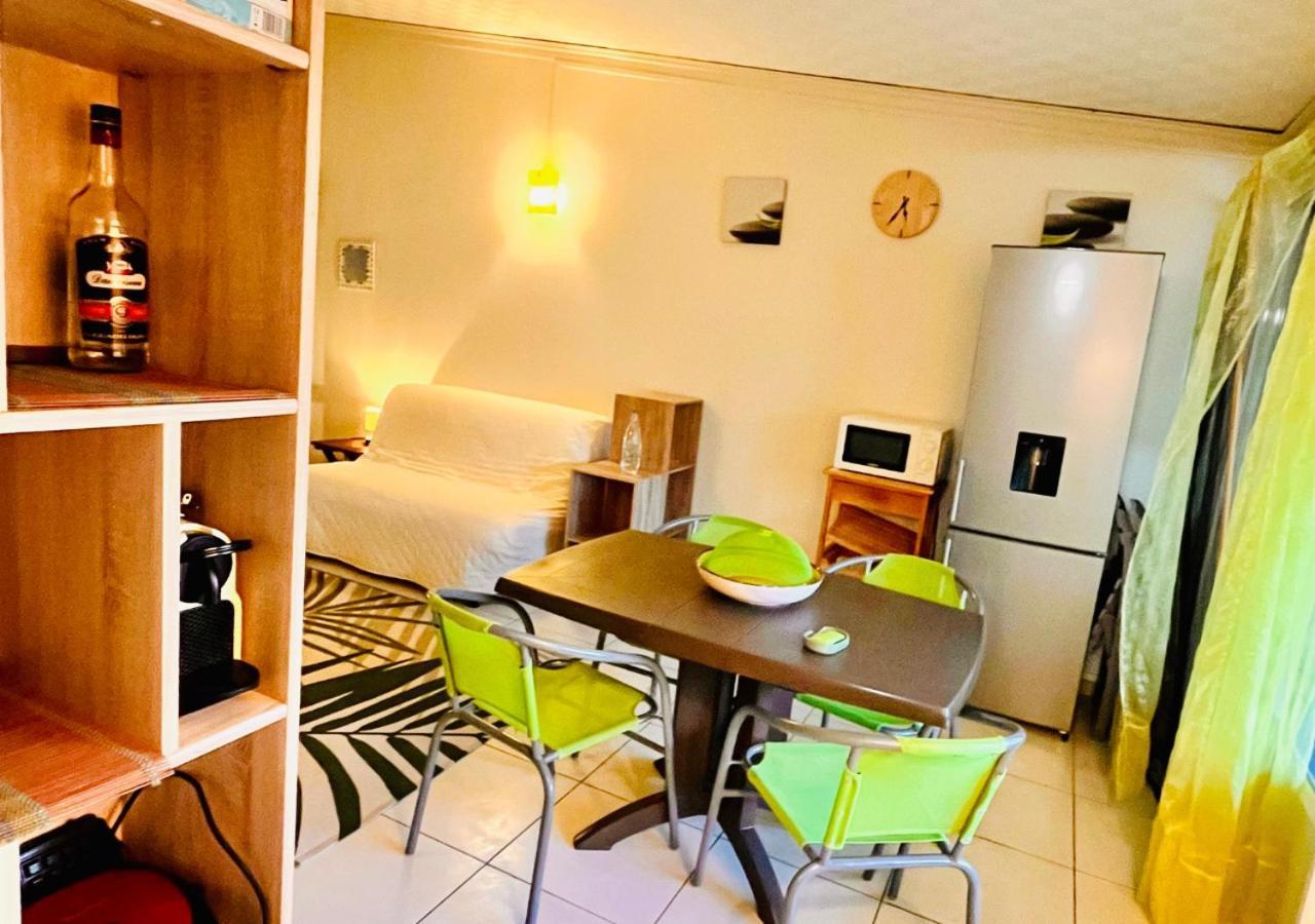 Appartement Emeraude - Vue - 6 Personnes Le Moule